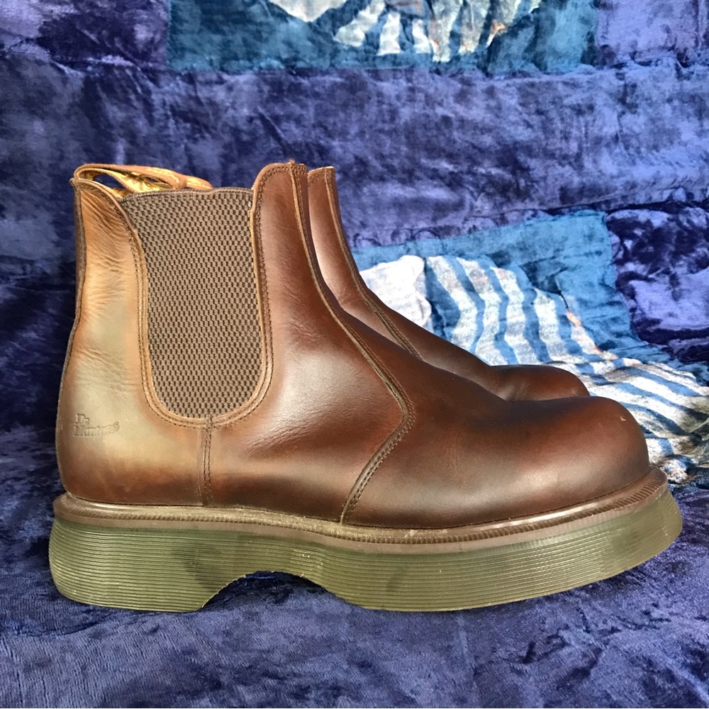 Vintage Y2K Dr. Martens Chelsea Boot